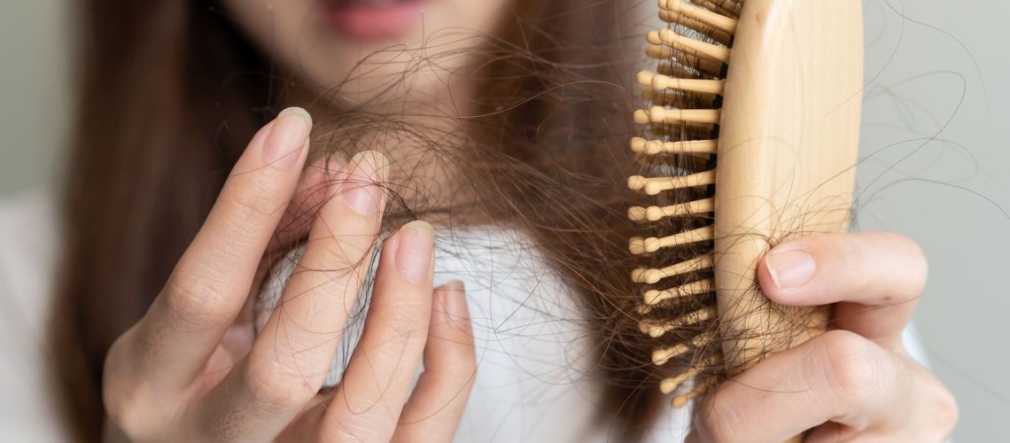 Lutter contre la chute des cheveux : des solutions disponibles en pharmacie